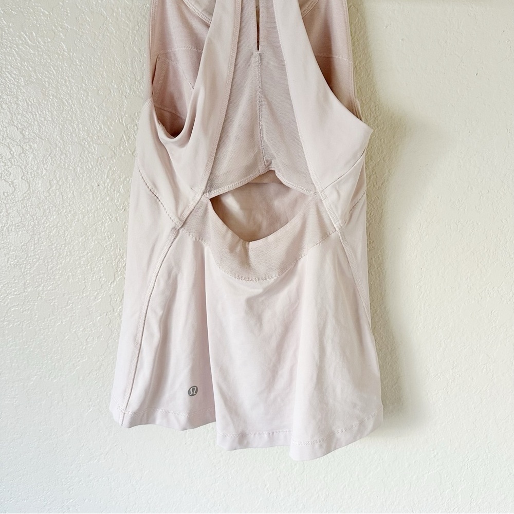 Lululemon Run Make It Count Tank Size 2 - image 8